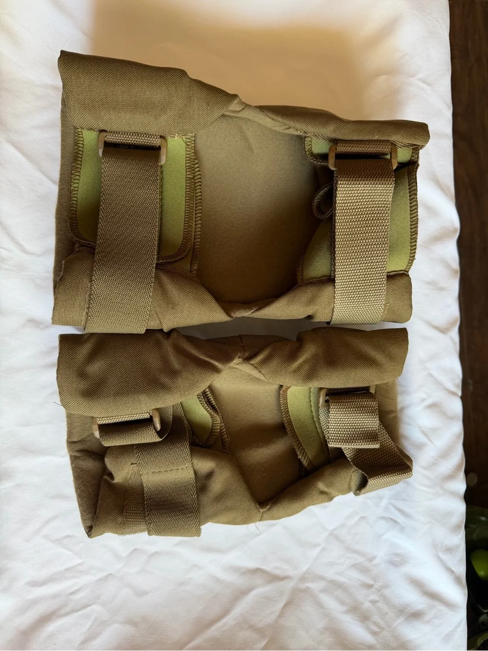 Tactical Protective Knee Pads in Brown